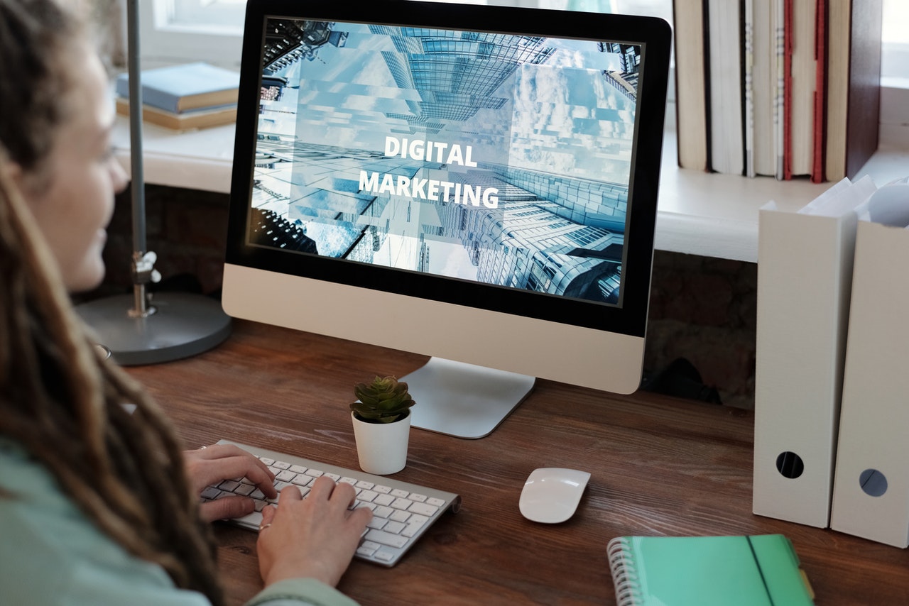 digital marketing expert